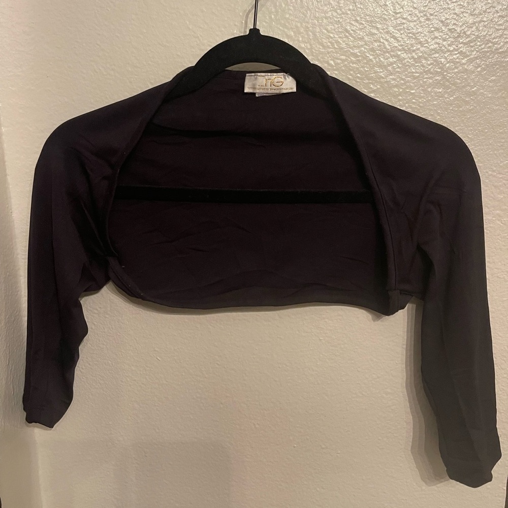 InG (International Newport Group) Nylon/Spandex 3/4 Length Sleeve Shrug